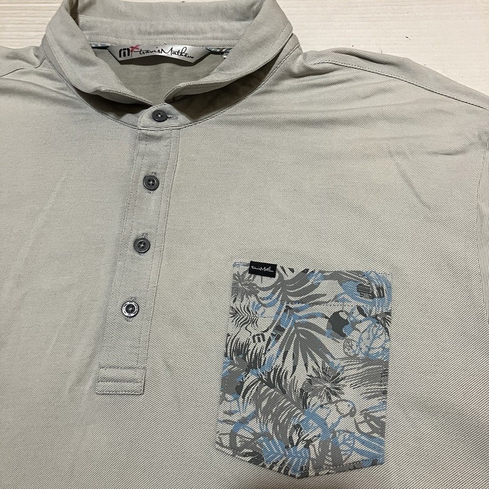 TRAVIS MATHEW ATHLETIC GOLFING GOLF POLO SHIRT Mens 2XL XXL Gray Pocket